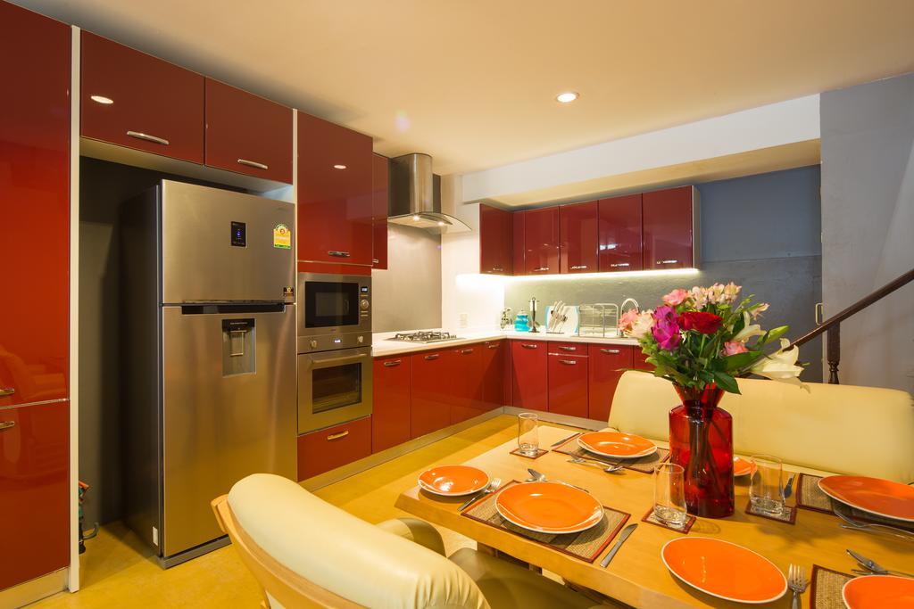 Luxury Town House In The Heart Of The Old City 치앙마이 외부 사진