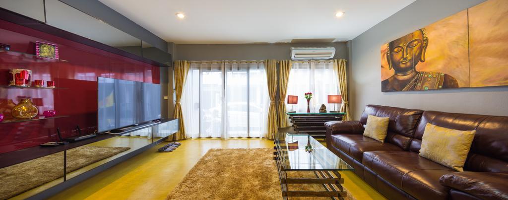 Luxury Town House In The Heart Of The Old City 치앙마이 외부 사진
