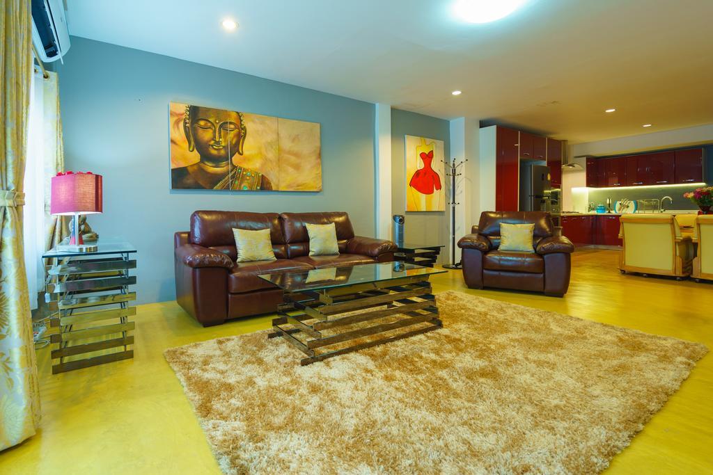 Luxury Town House In The Heart Of The Old City 치앙마이 외부 사진